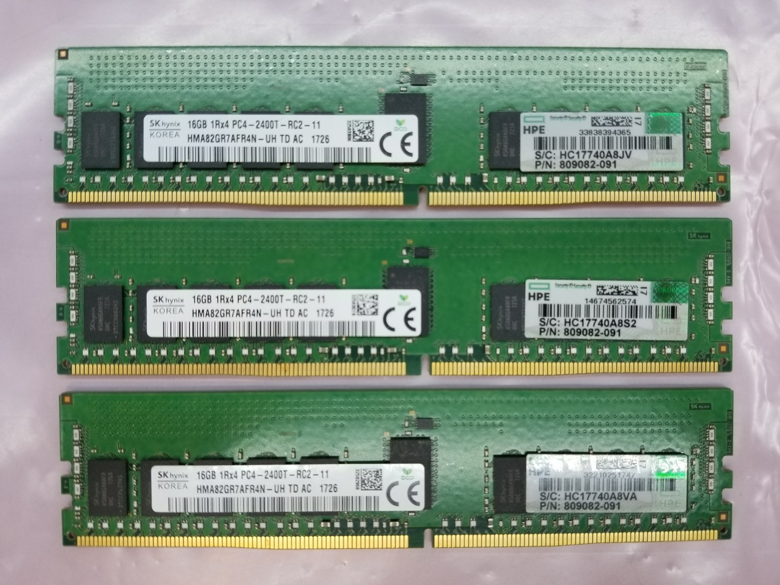 SK Hynix 48GB (3x16GB) 1Rx4 DDR4 RDIMM ECC Server RAM Memory HMA82GR7AFR4N-UH