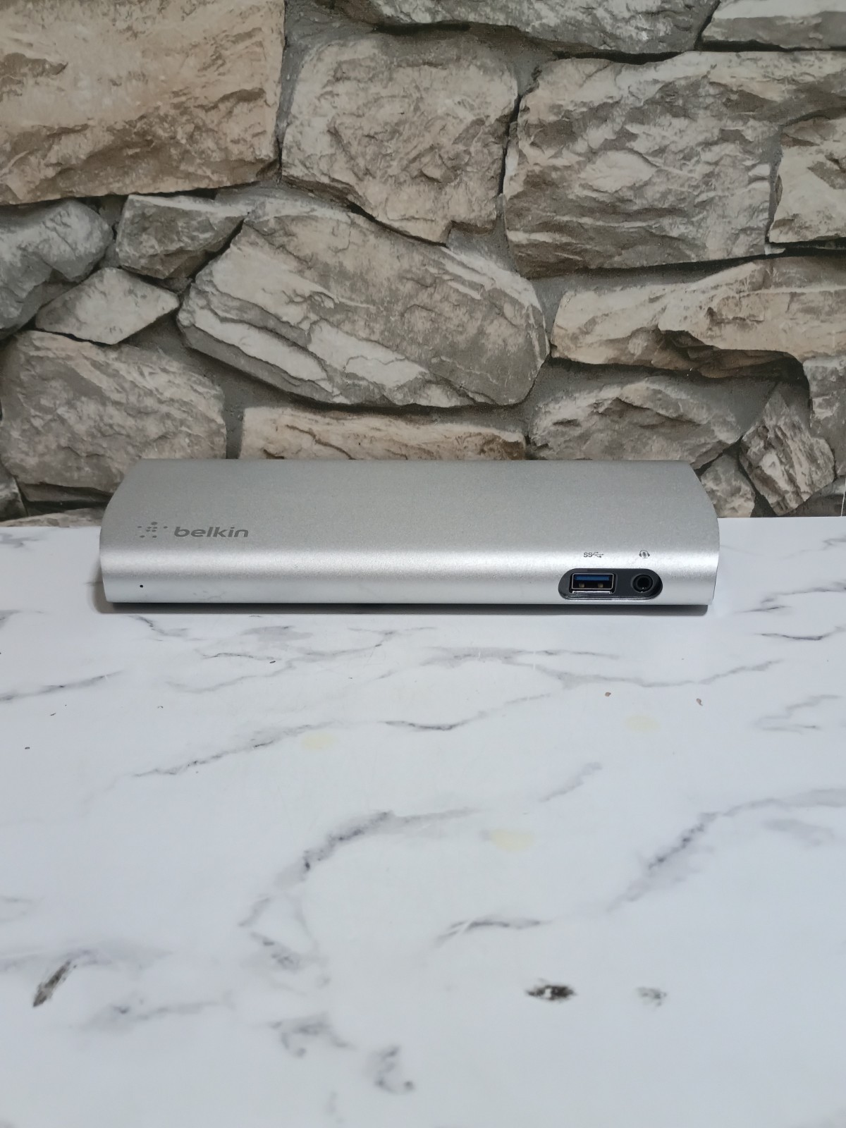 Belkin Thunderbolt Express Dock F4U055 Untested