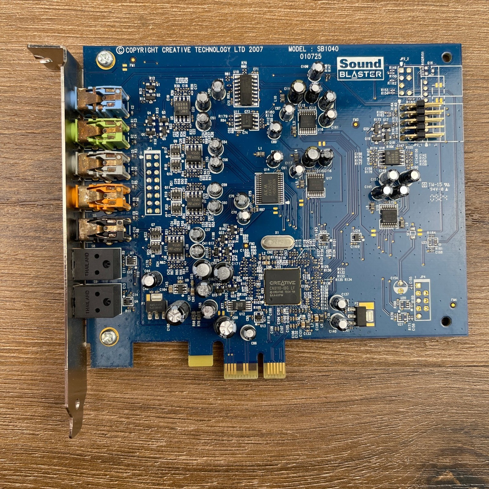 Creative Labs Sound Blaster SB1040 X-Fi Xtreme Audio PCIe Sound Card Blue