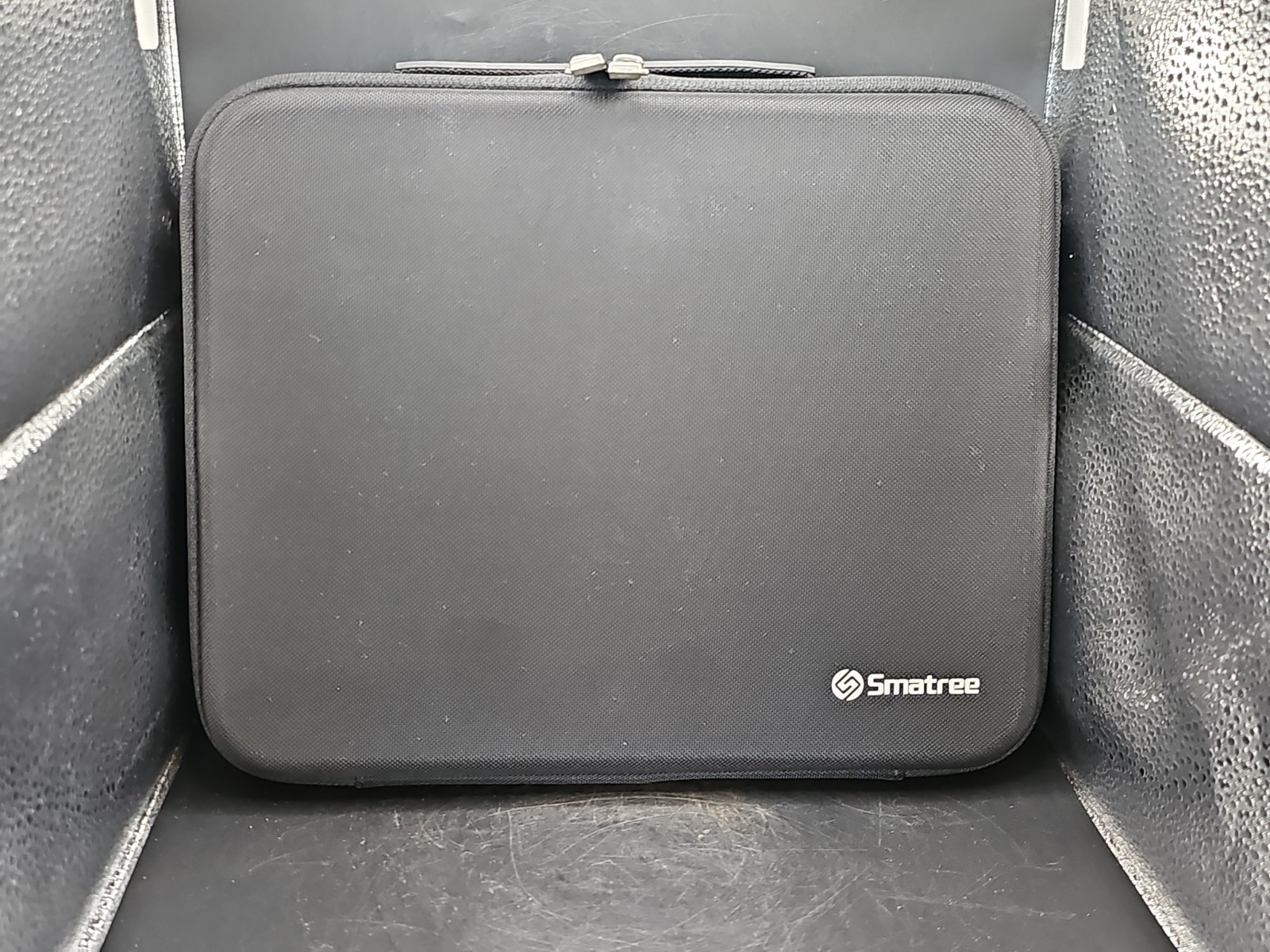 Smatree Hard Carrying Case Tablet Go Pro Accessories ETC 11" x 9" x 2" OPEN BOX