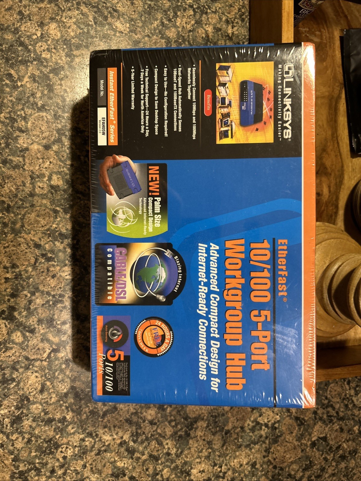 Linksys EFAH05W EtherFast 10/100 5-Port Workgroup Hub factory sealed new in box