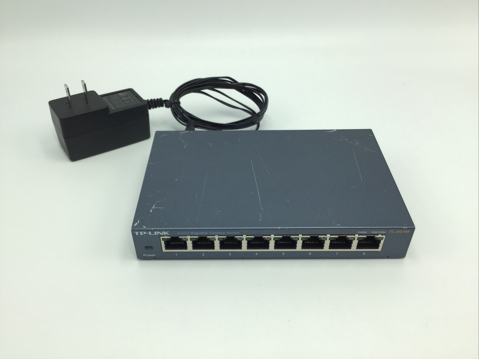 TP-Link TL-SG108 8 Port Gigabit Unmanaged Ethernet Network Switch i924