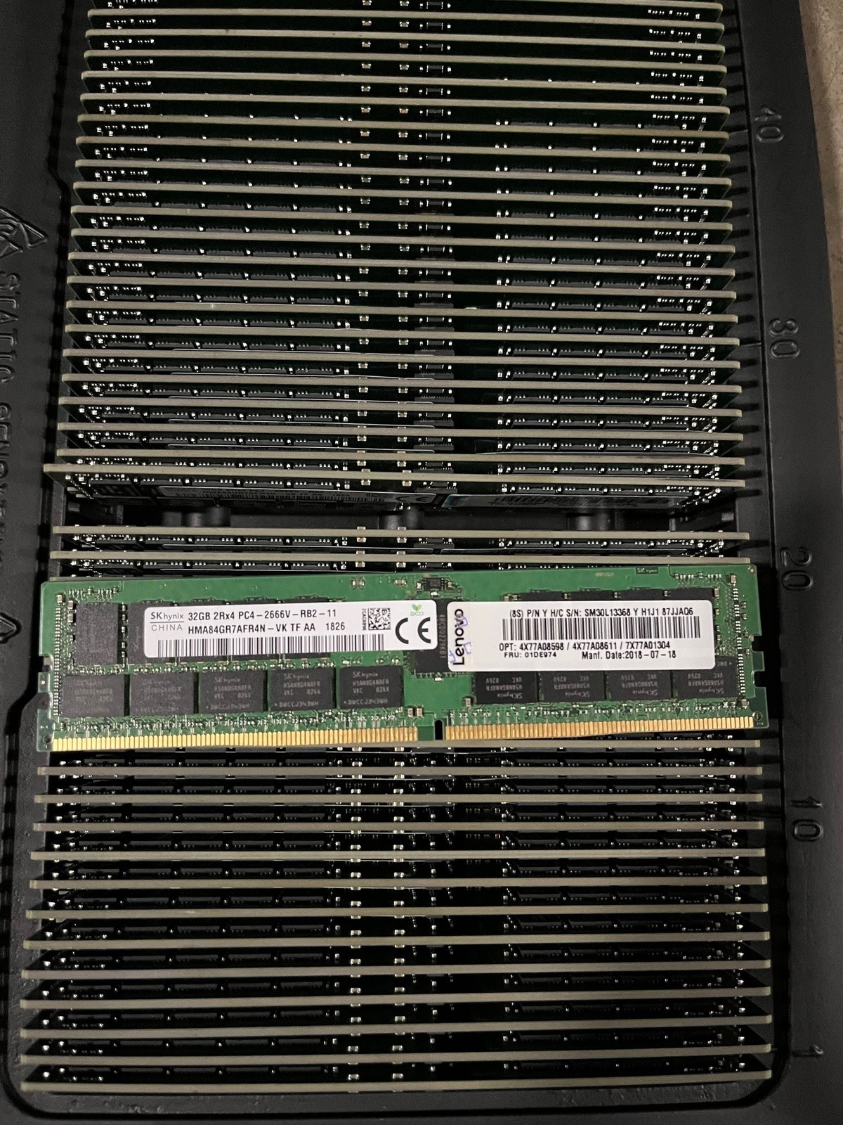 LENOVO 01DE974 32GB TRUDDR4-2666 MHz RDIMM 2RX4