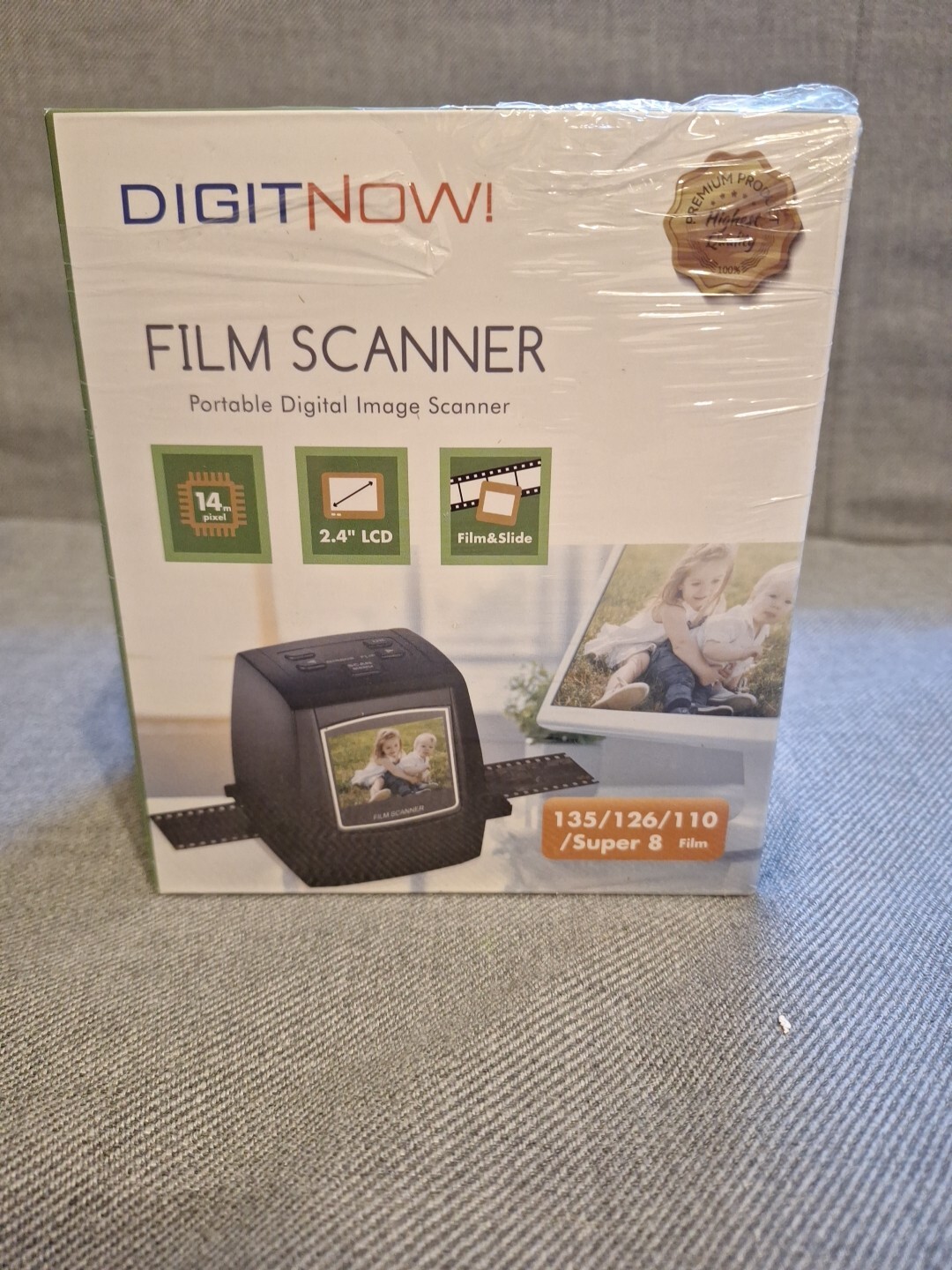 DIGITNOW 14MP All-in-1 Film & Slide Scanner, Converts 135 110 126 and Super 8 