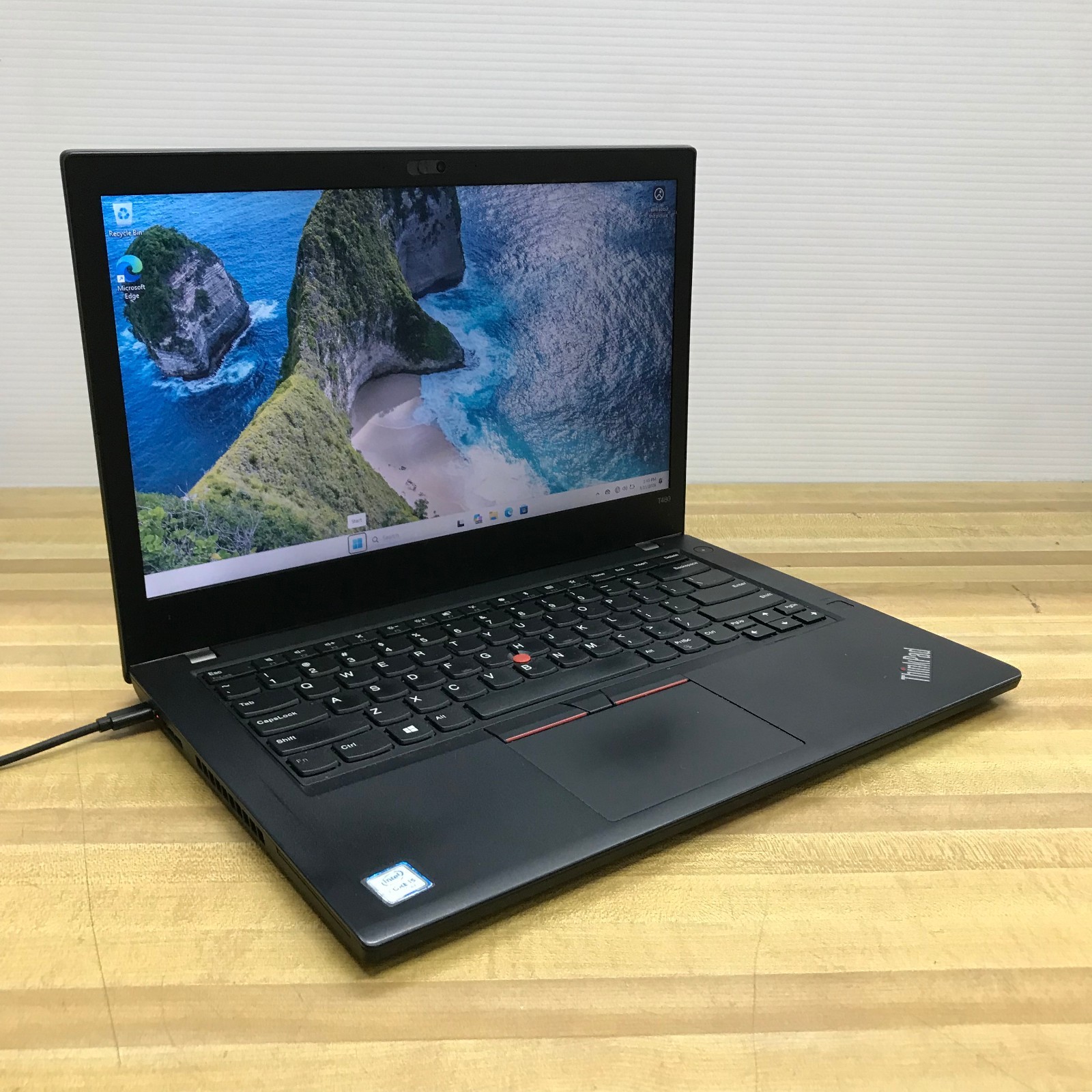 Lenovo Thinkpad T480 Quad Core i5-8250U 8GB RAM 256GB SSD (Windows 11 Pro)
