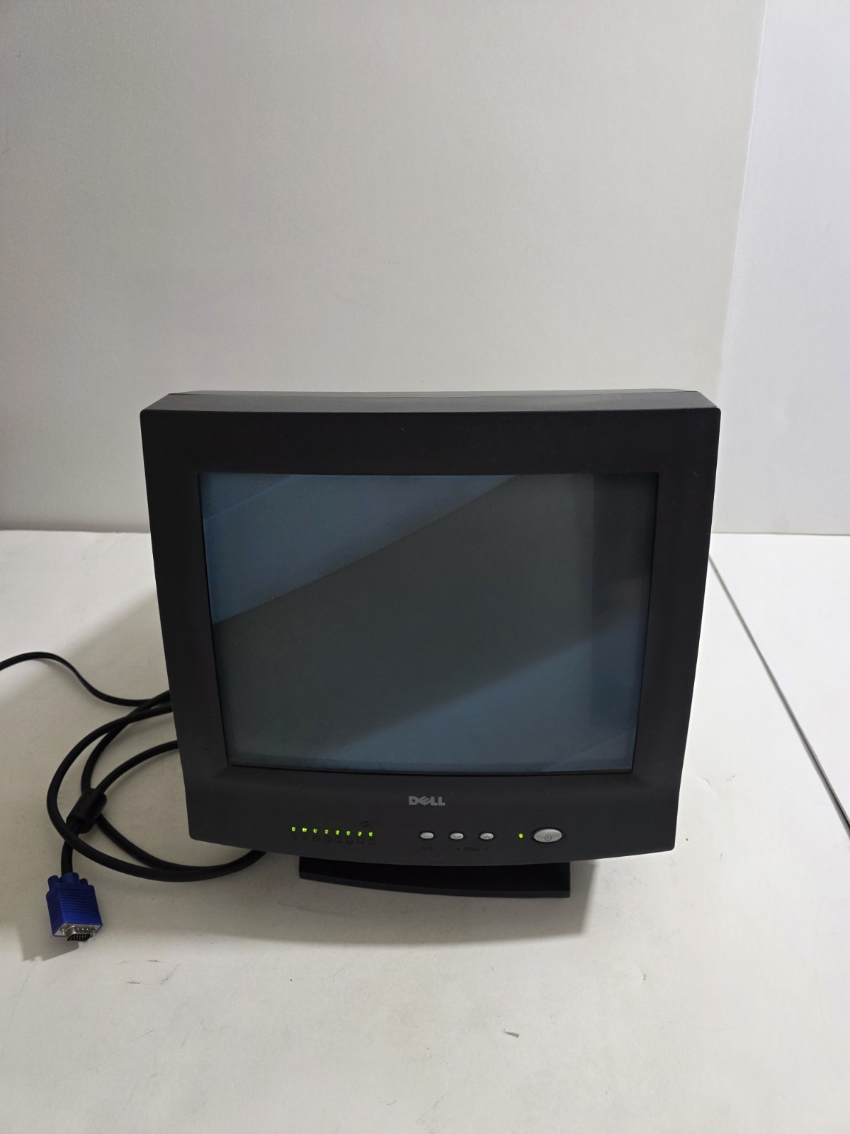 VTG Dell E551c 15-inch Black CRT VGA Computer Monitor w/ Cord Retro Gaming