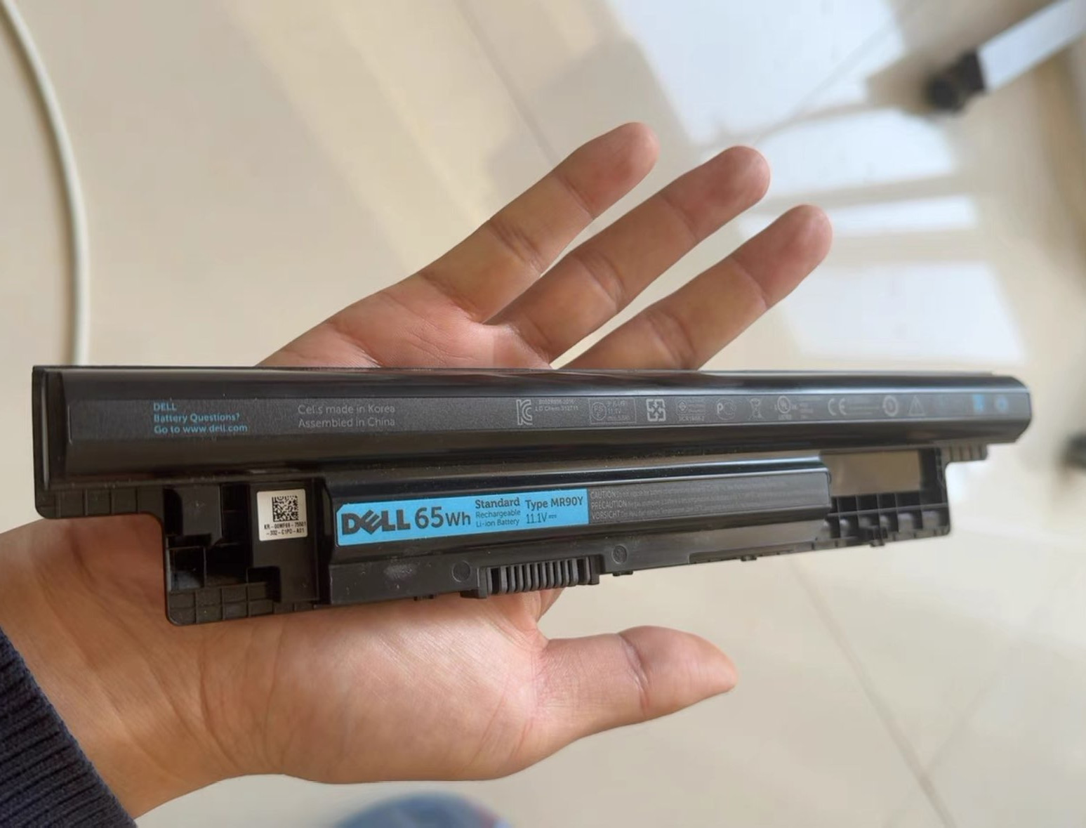 OEM Genuine 65WH MR90Y Battery For Dell Inspiron 14-3421 3437 5421 15-3521 5521