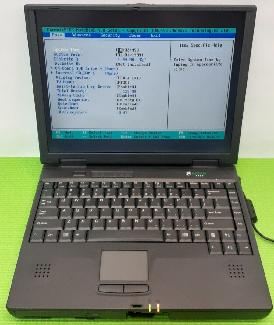 Vintage Gateway  Solo Model 9100 Pentium 266MHZ 128mb (no ac)