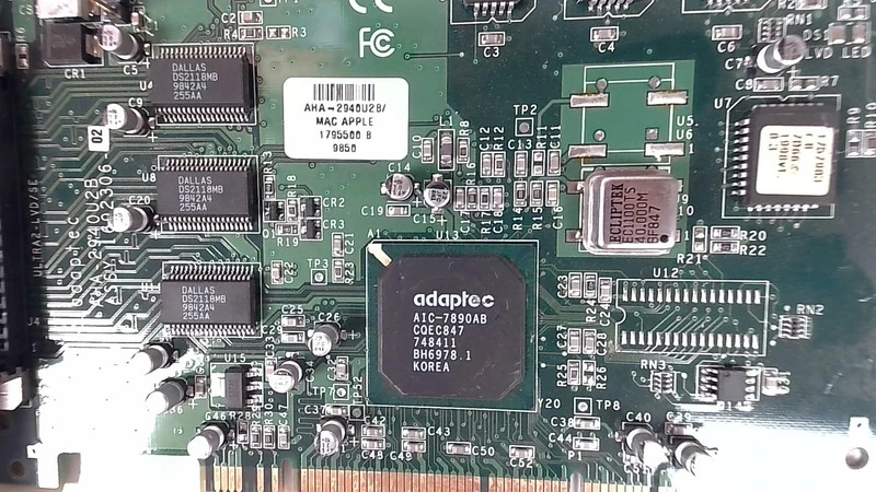 AHA-2940U2B/MACAPPLE 1692306-02 1795500 748411 adaptec pci ULTRA2 lvd/se scsi c