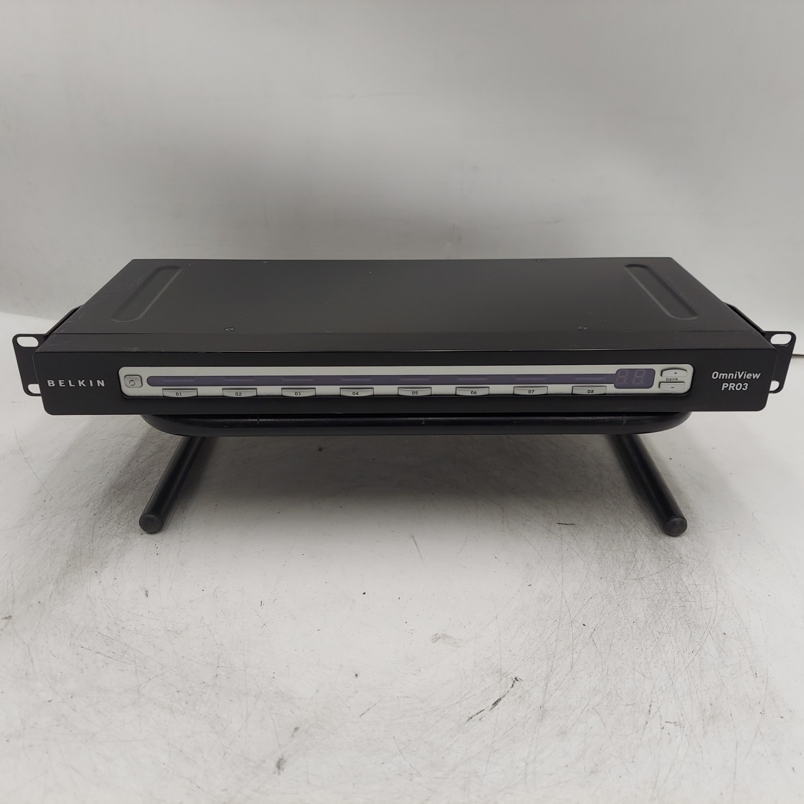 Belkin OmniView PRO3 8-Port & 4-Port KVM Switch Server Control System