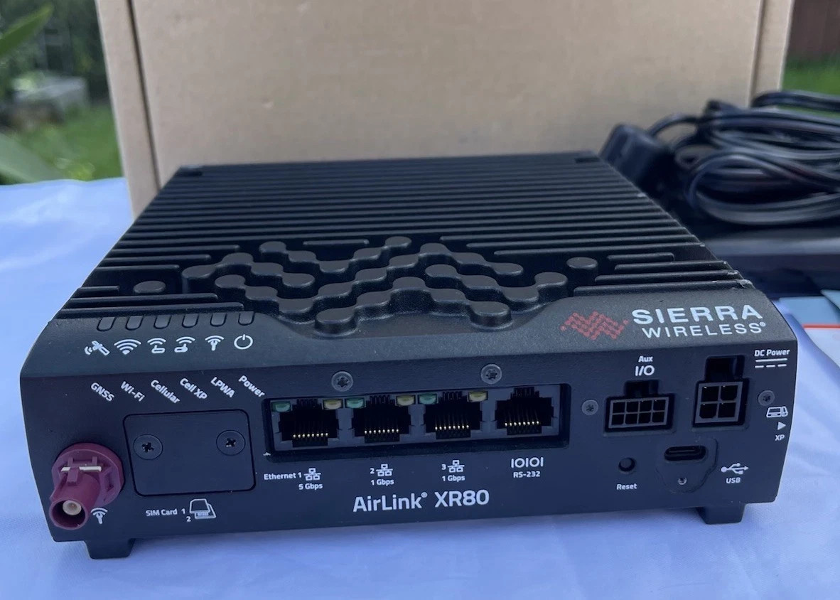 Sierra Wireless Airlink XR80, 5G / Open Box.
