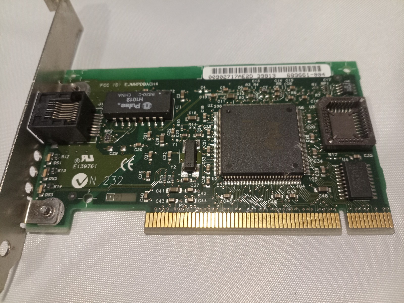 Intel EJMNPDBACH4 100TX NIC Card/PCI Network Card GREAT CONDITION