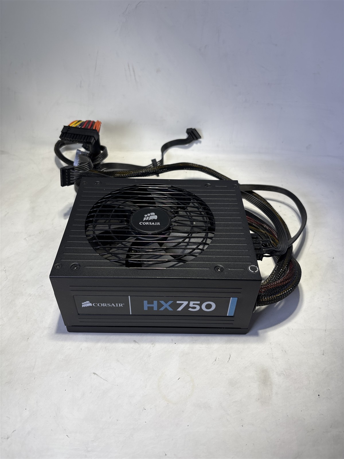 Corsair HX750 750W High Performance ATX Power Supply 75-001218