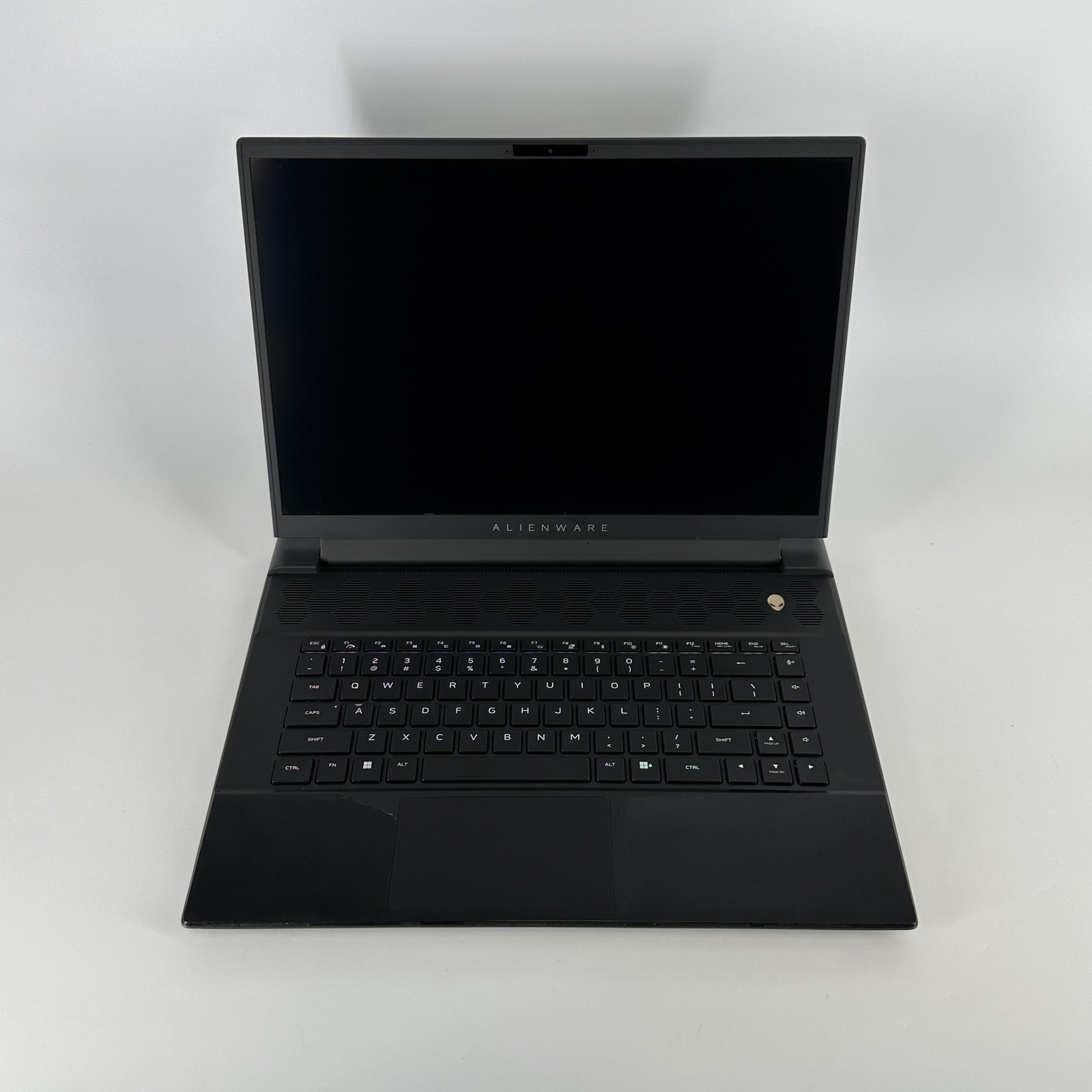 Dell Alienware M16 R1 165Hz QHD+ 2.1 GHz i7-13700HX 32GB 1TB SSD RTX 4070 Good