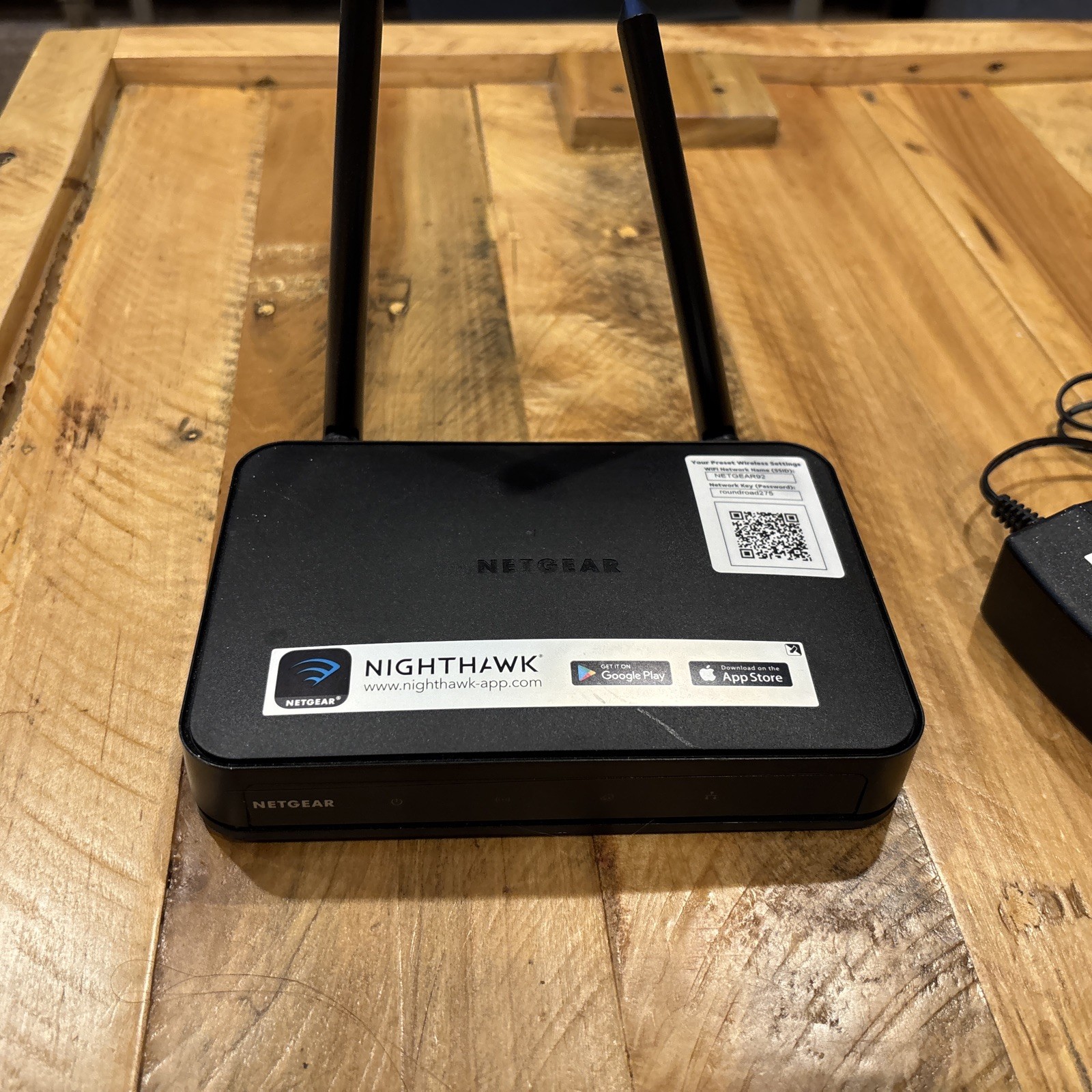 NETGEAR Nighthawk R6020 AC750 Mbps 4 Port Dual Band WiFi Router