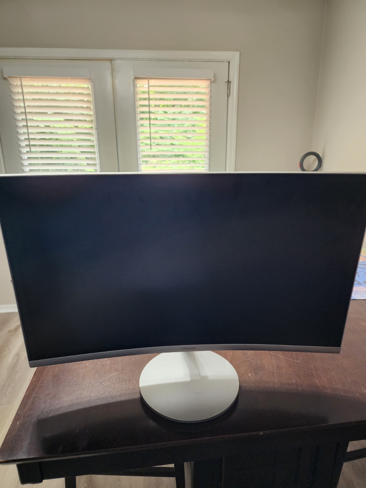 Samsung C27F591FD CF591 27" Curved LED FHD 60Hz 4ms HDMI/VGA White