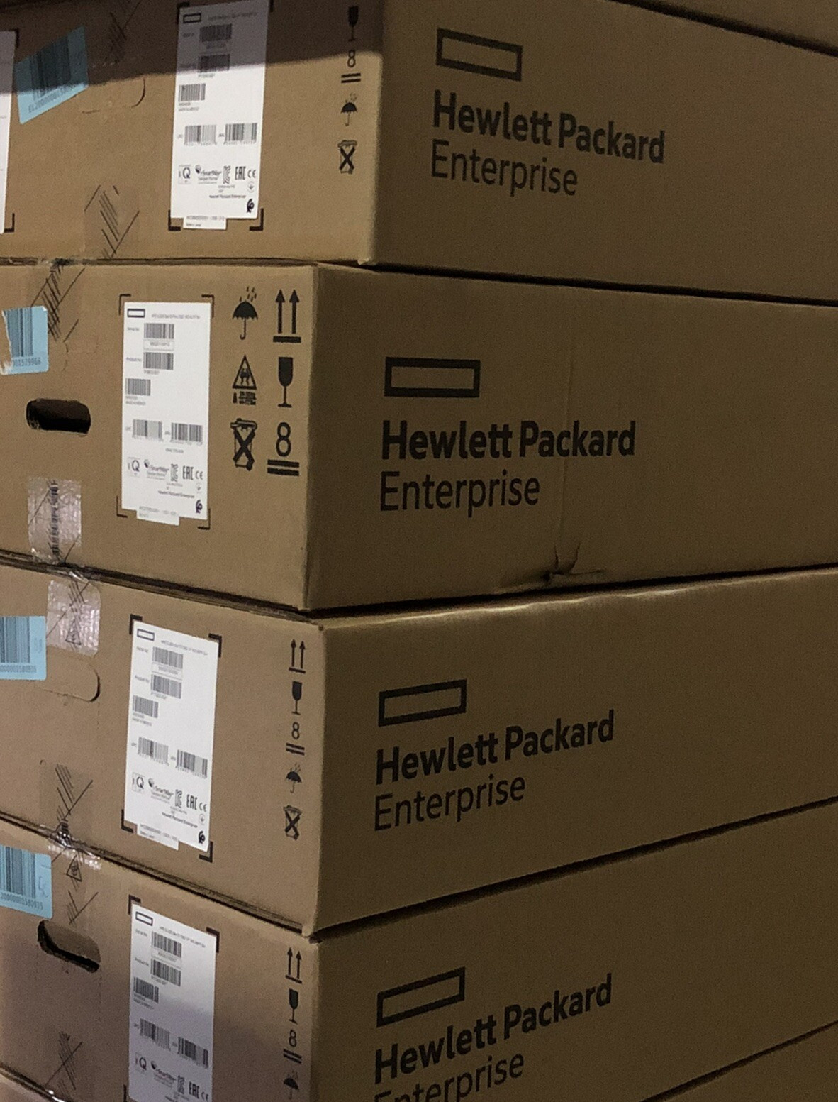 HPE DL385 Gen10 Plus 16SFF U.3 Two EPYC 7543 1024GB RAM 8x 7.6TB SSD NVMe 100G