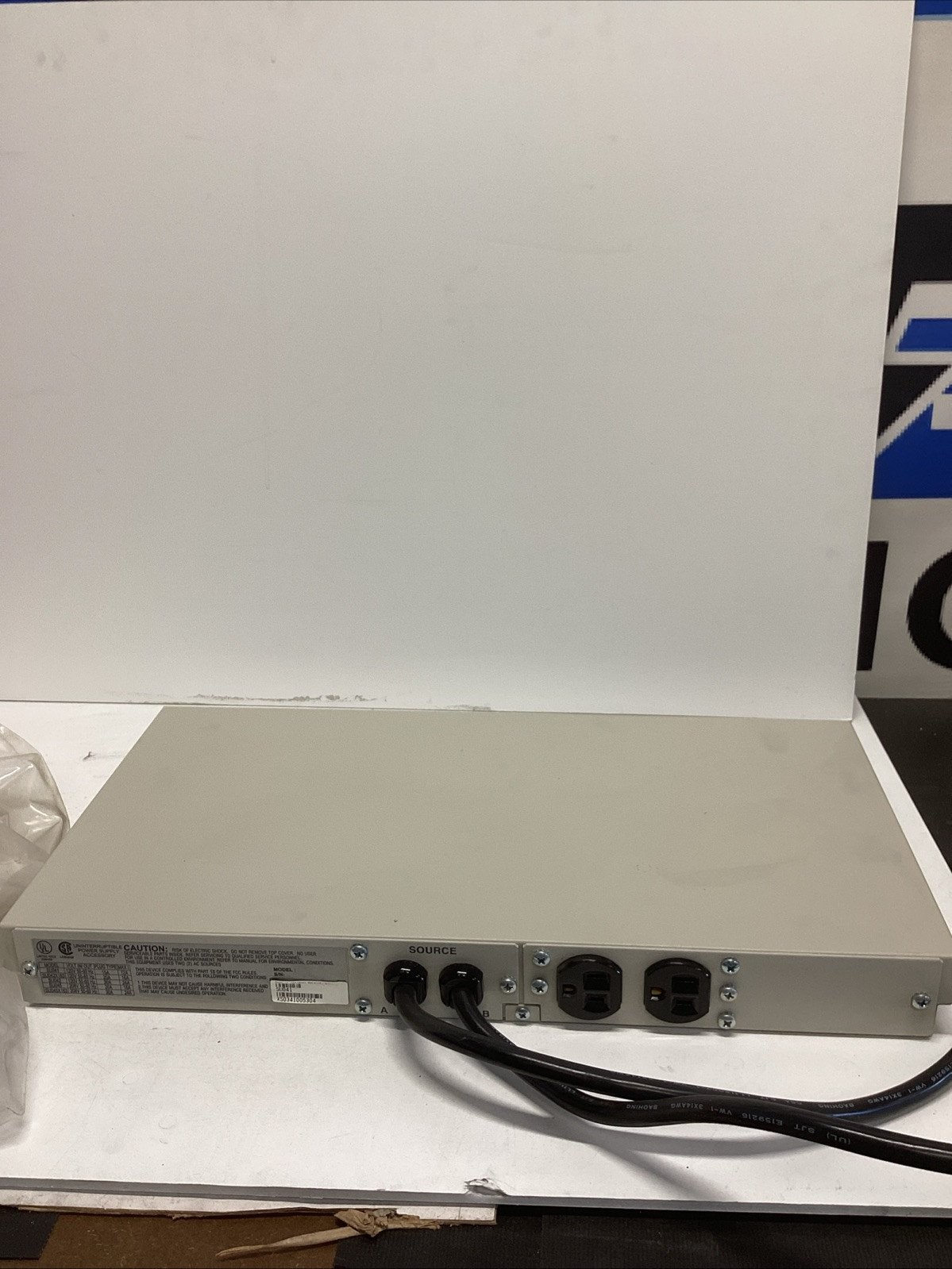 APC SU041 REDUNDANT SWITCH 208V G-970-S