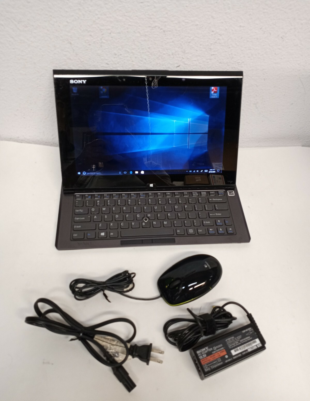 Sony Vaio Laptop SVD112A1WL Intel Core i5-3337U 1.8GHz 6GB 128GB SSD "FOR PART"