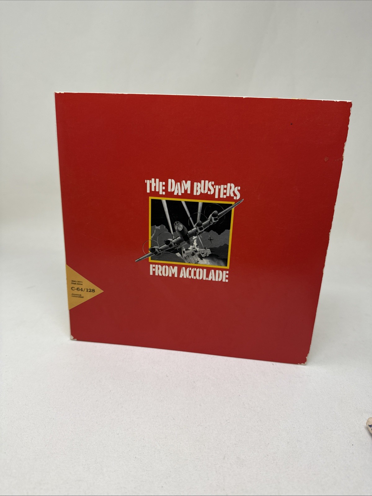 COMMODORE 64/128 -- THE DAM BUSTERS (ACCOLADE - DISK - U.S. VERSION) 1984