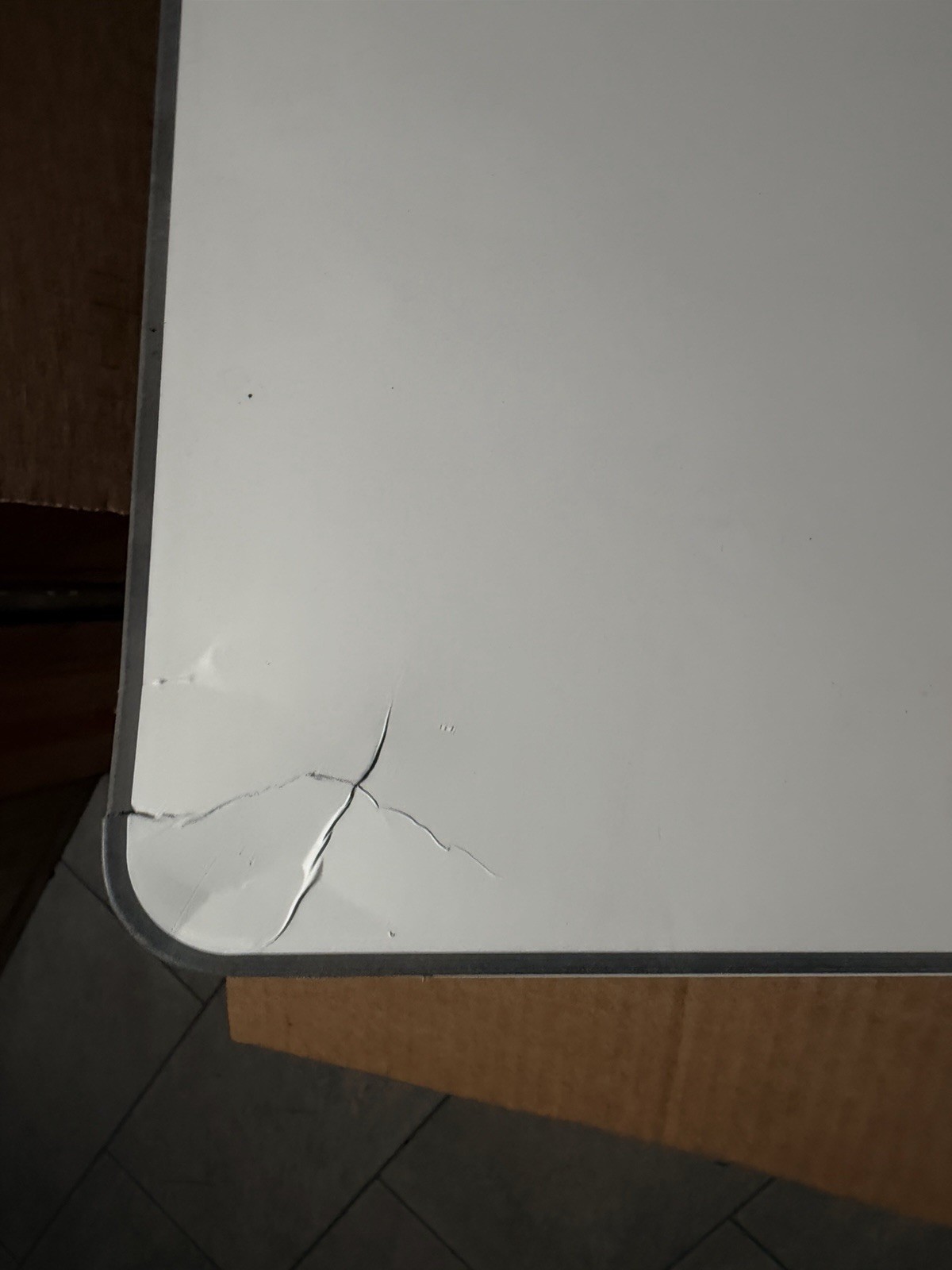 Starlink V2 Satellite Dish Kit with Router - UTA-212 & UTR-211 Damaged