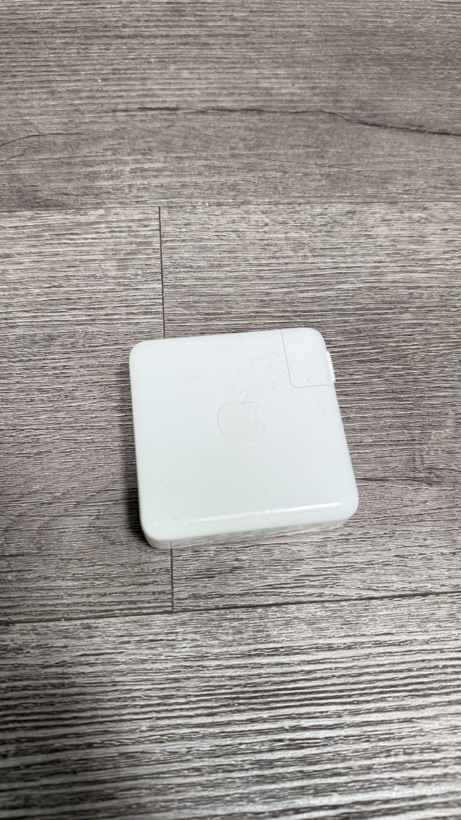 Apple 70W USB-C Power Adpter Fast Charger Original A2743 For MacBook Pro / Air