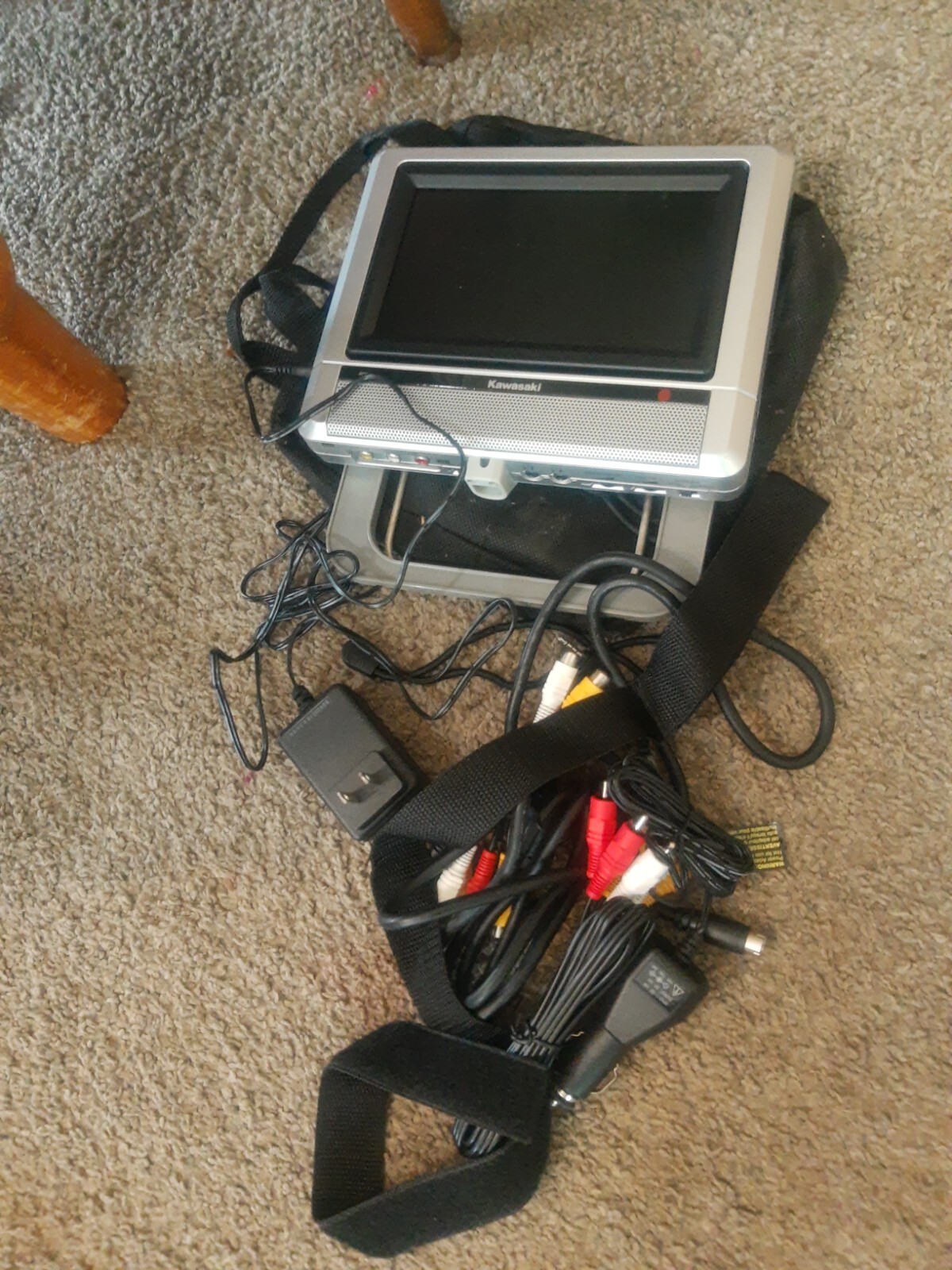 NICE LOT of Kawasaki LCD Color Monitor Seat Back Car w/ cords case # AVM678