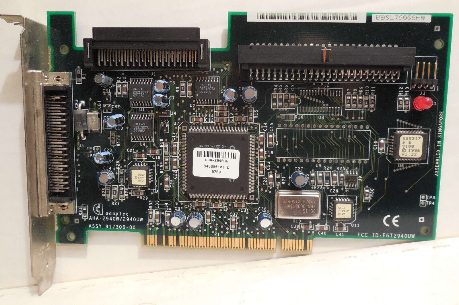 Adaptec AHA-2940UW 40Mbps Ultra Wide SCSI PCI Storage Controller