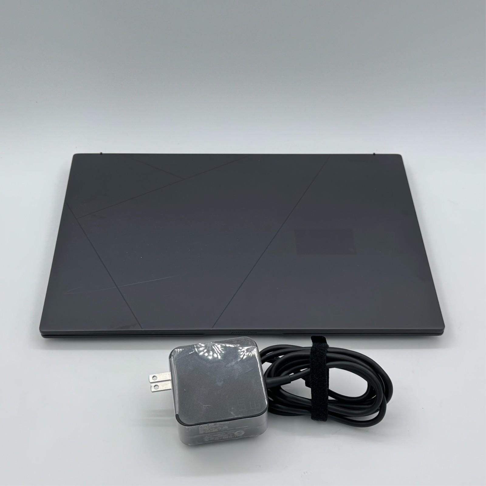 ASUS Zenbook 14 OLED Touch AMD Ryzen AI 7 350 32GB RAM 1TB SSD Jade Black Win 11
