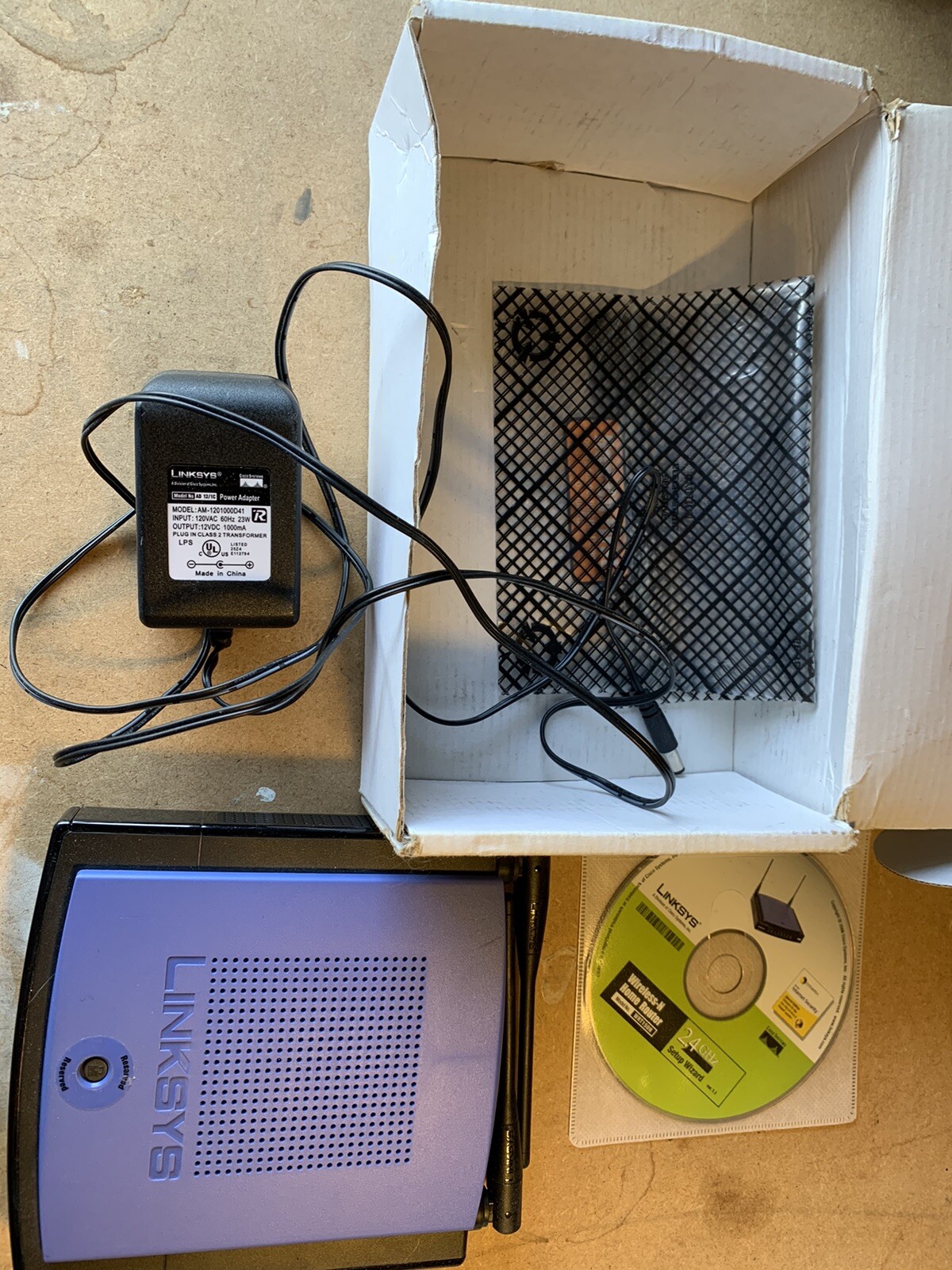 Cisco Linksys WRT150N V1.1 Mbps 4-Port 10/100 Wireless N Home Router