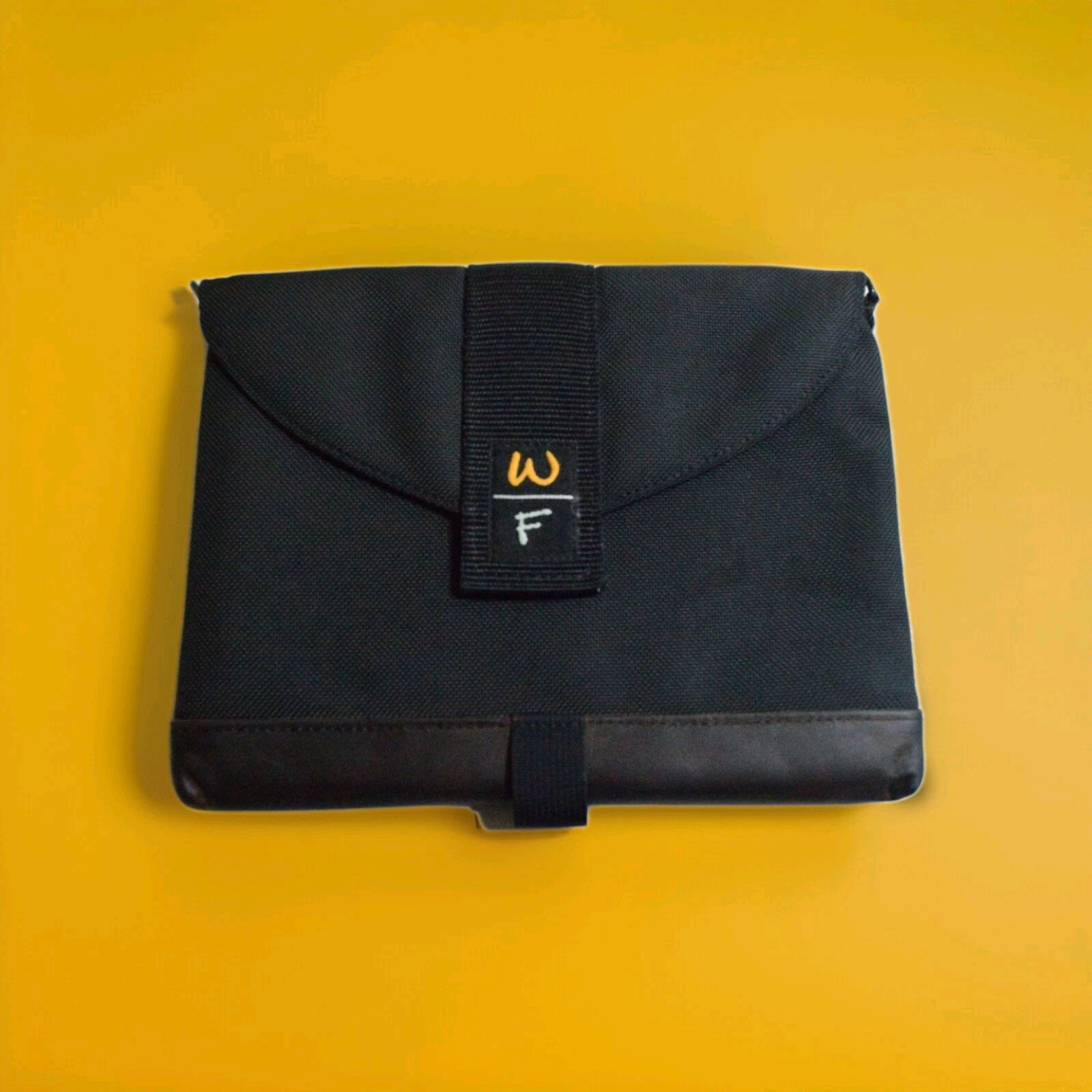 WaterField SF Bags : Ultimate Sleeve Case : For iPad Pro Size 10.5 x 8in Retired