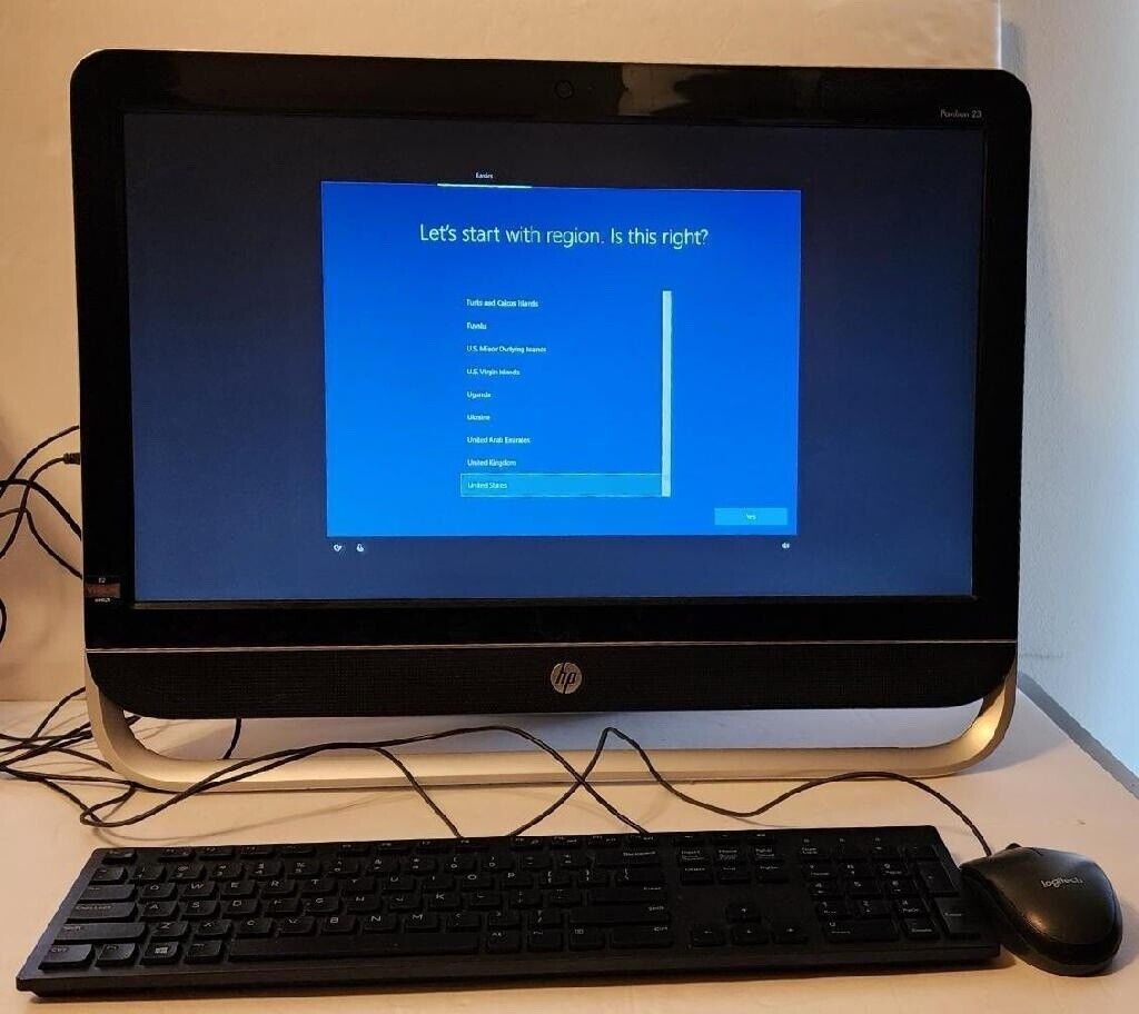 HP Pavilion 23 All-in-One Invent PC Computer 23-b010 (no power cord) Tested