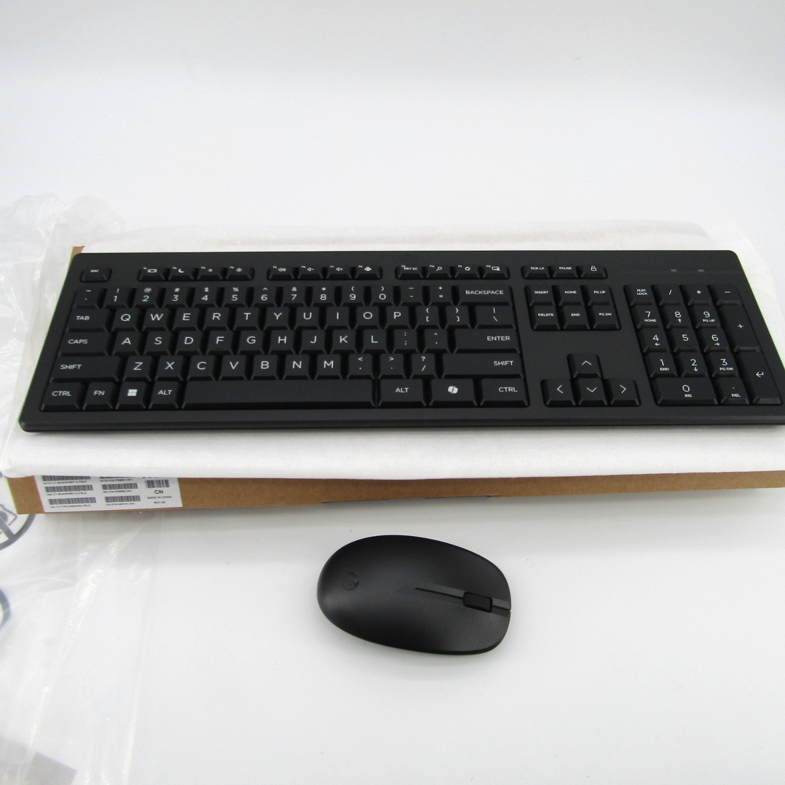 New HP 510 Wireless Keyboard & Mouse Bundle [Black] 510SP Includes USB Dongle