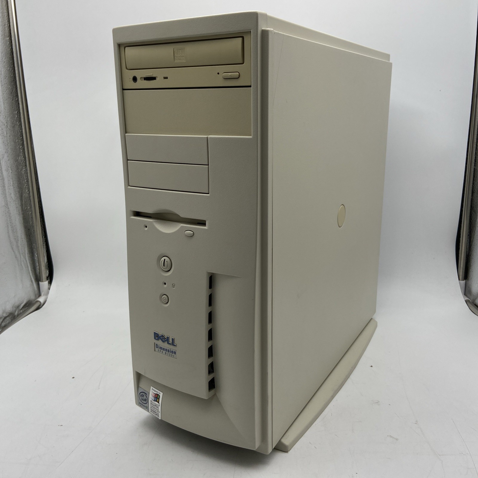 Dell Dimension XPS B733r Intel Pentium III 128MB RAM 30GB HDD Win98SE