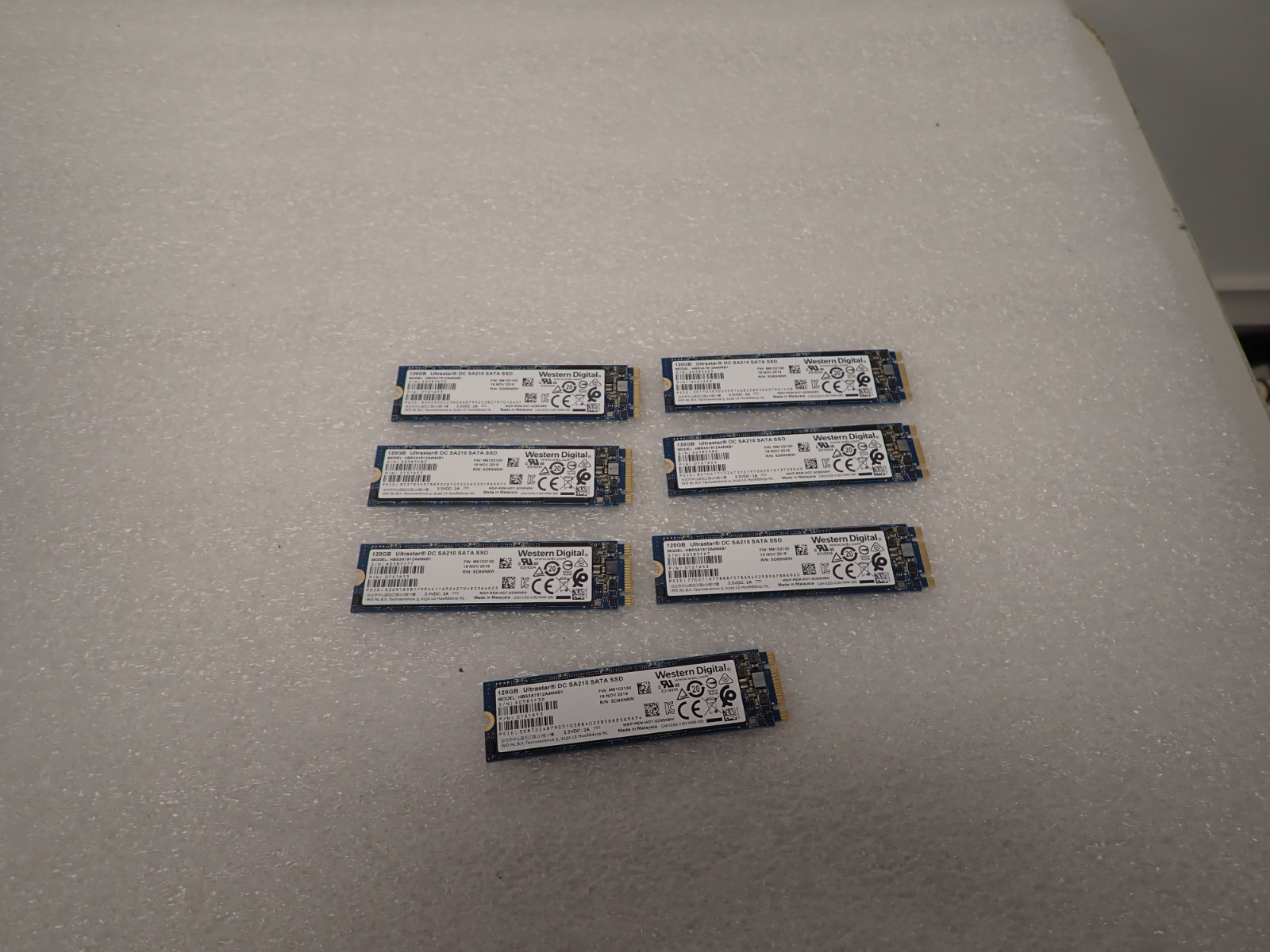 Lot of (7) Western Digital 0TS1653 120GB DC SA210 SATA M.2 SSD HBS3A1912A4M4B1