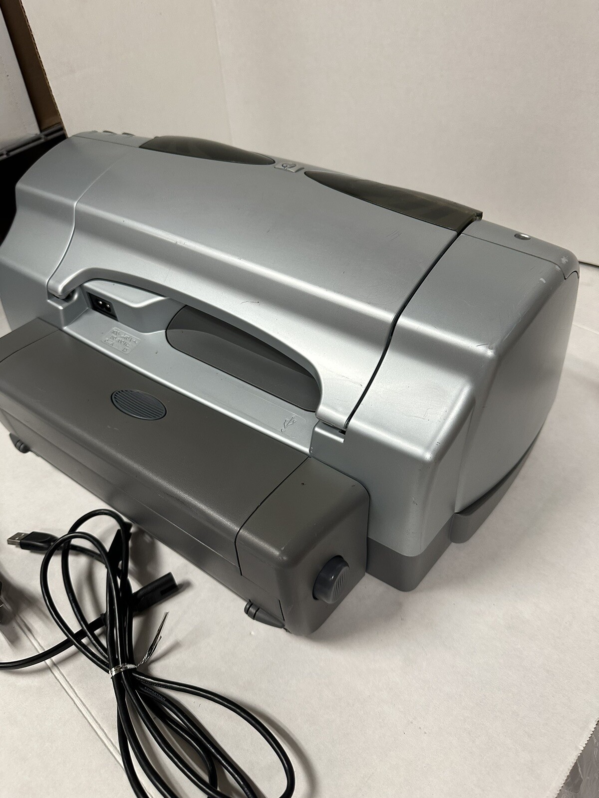 REFURBISHED HP Deskjet 995C Standard Inkjet Printer W/Installation CD