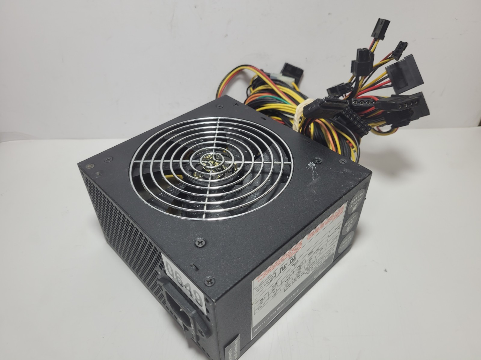 ULTRA V series ULT-500P 500W Power Supply #0649