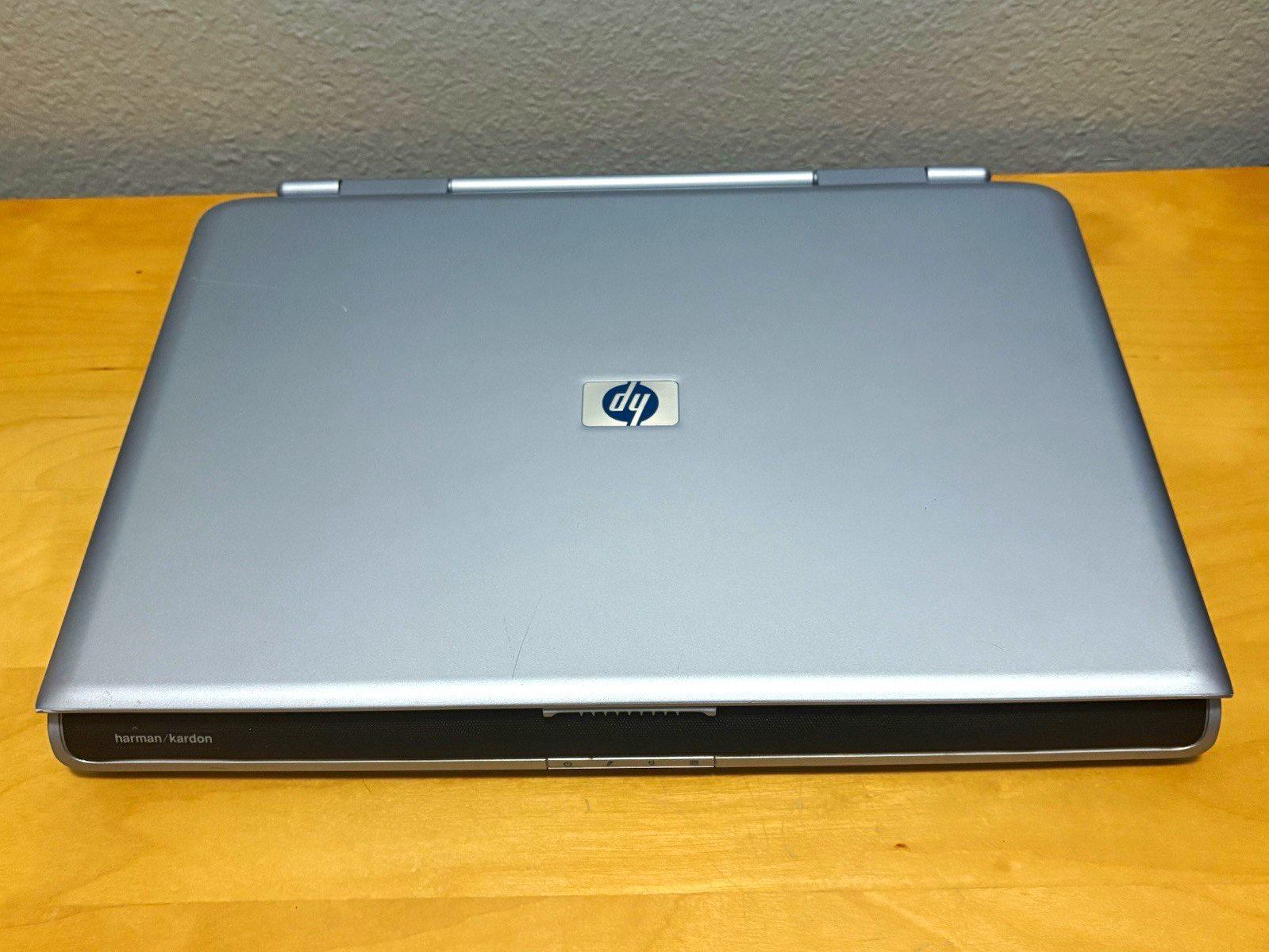 HP Pavilion zd7000 17" 3.06GHz P4 512MB 40GB HDD XP Pro GeForce FX Silver
