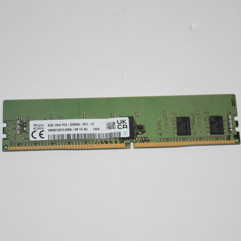 SK Hynix 8GB 3200MHz DDR4 PC4-25600R 1Rx8 Server Memory RAM HMA81GR7CJR8N-XN