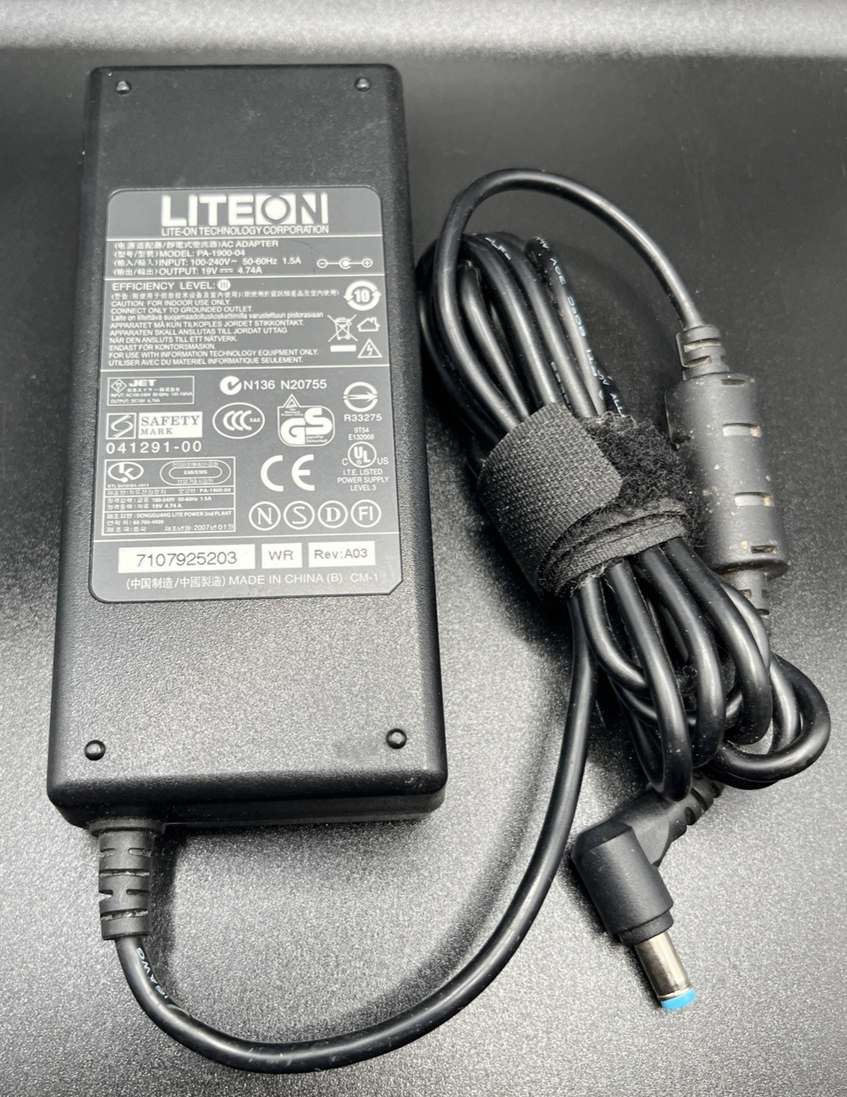 PA-1900-04 Lite-on 90W 19V 4.74A AC Adapter 3045US 3008CL 3070US 3050US 3077WM
