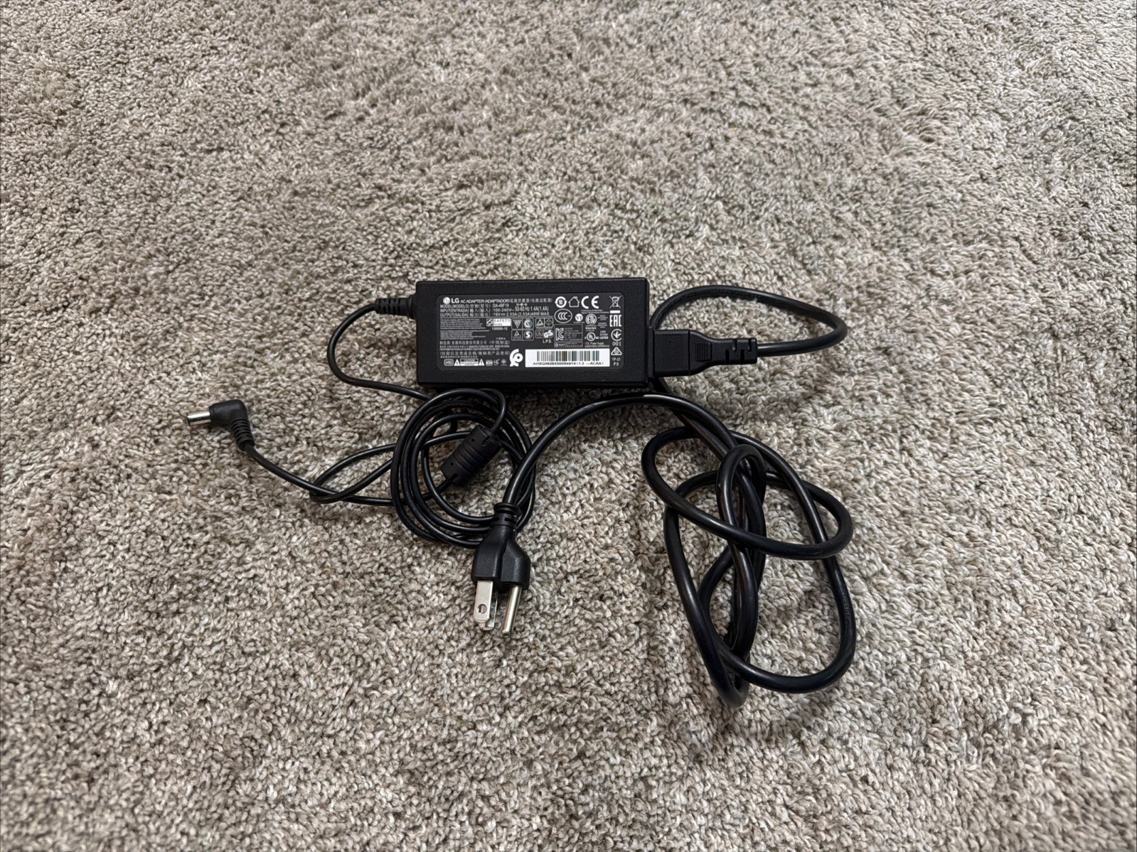 Original LG AC Adapter DA-48F19 A6
