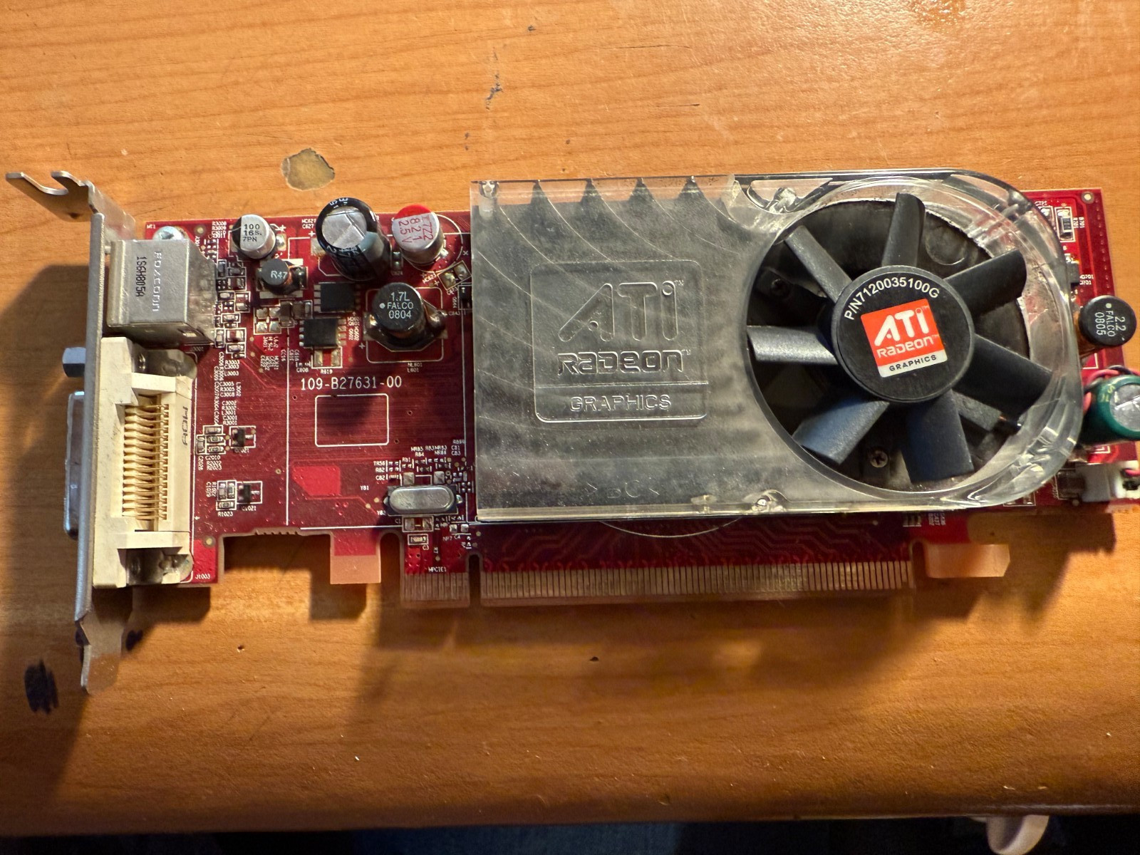 ATI-109-B27631-00 Radeon HD2400 256MB PCI-E x 16 Half Height DMS-Video Card
