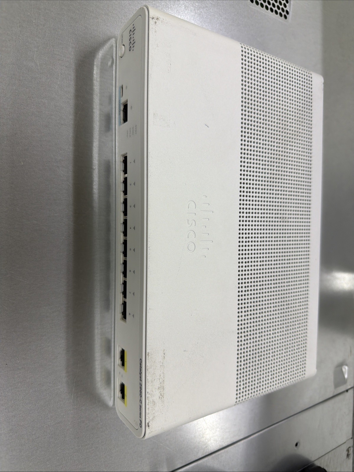 Cisco  (WS-C2960CPD-8TT-L) Ethernet Switch