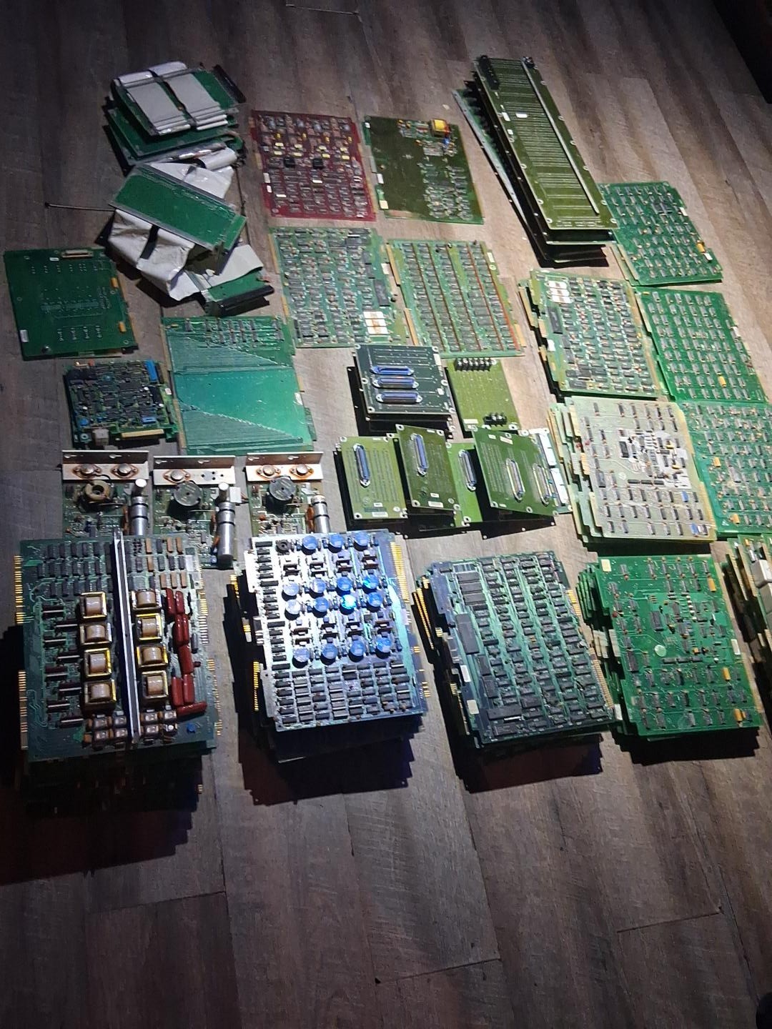Lot of 60+ Vintage Computer Boards (see pics)
