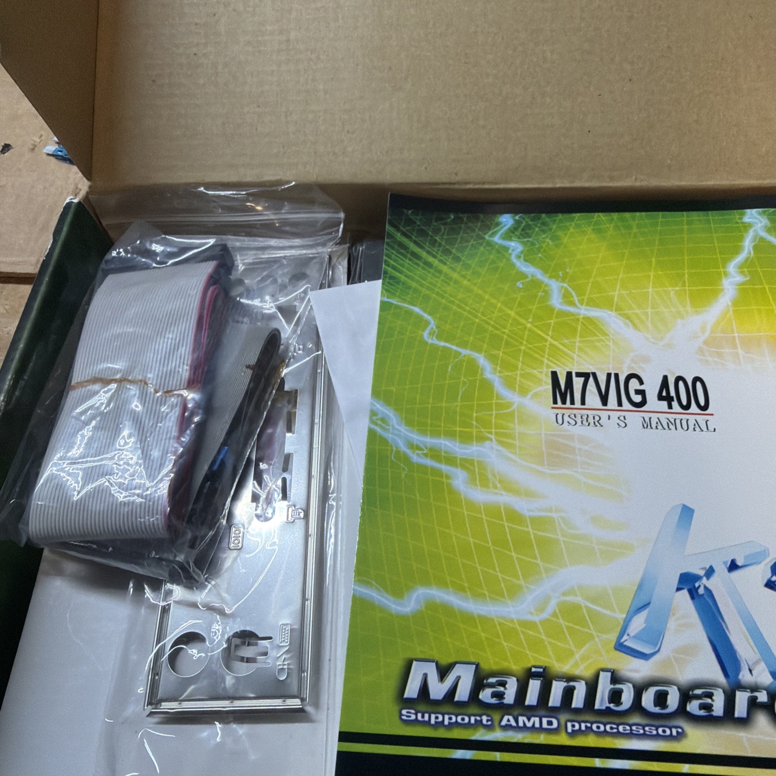 BIOSTAR M7VIG 400 Version: 7.3 Motherboard Socket A Usb2.0 New