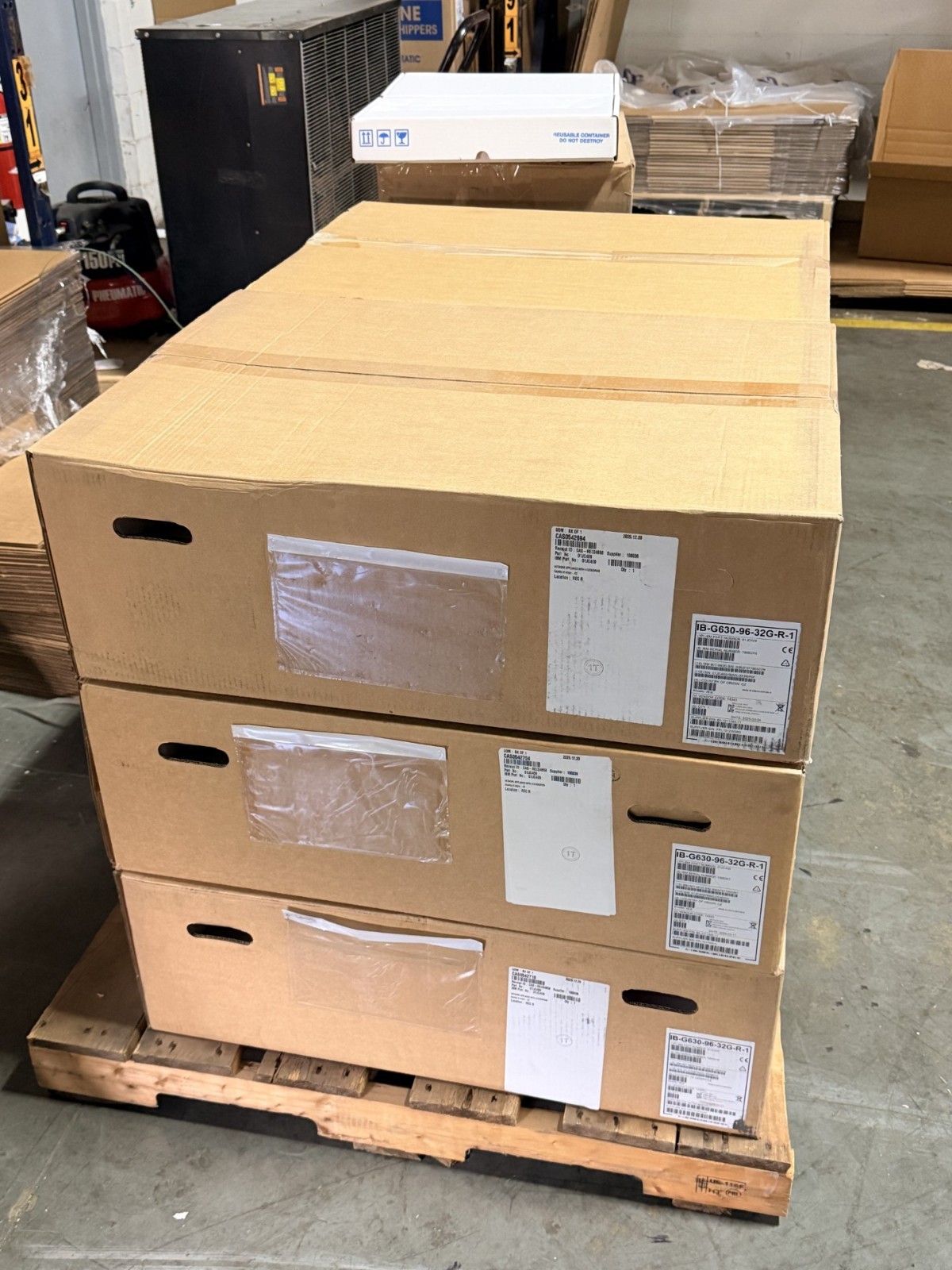 BR-G630-96-32G-R-1 Brocade BR-G630-96 Port, E BUNDLE, 96x32Gb/s SW SFP FC SWITCH