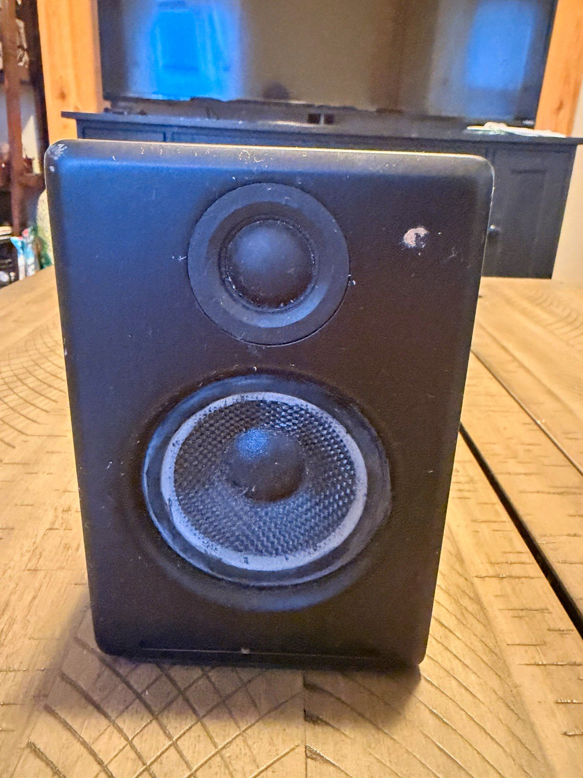Audioengine 2 2.0 Powered Computer Speakers, Black, Wired RCA/3.5mm NO CORDS