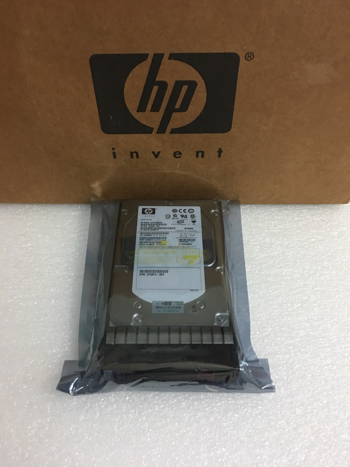 HP 416127-B21 488060-001 416248-001 300GB 15K 3.5" dual port sas hard drive