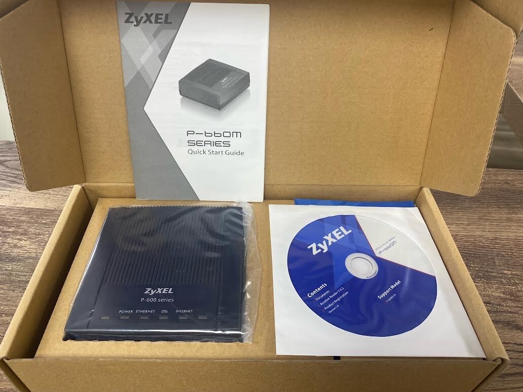 ZyXEL Modem P-660M-D1 Complete IN BOX New