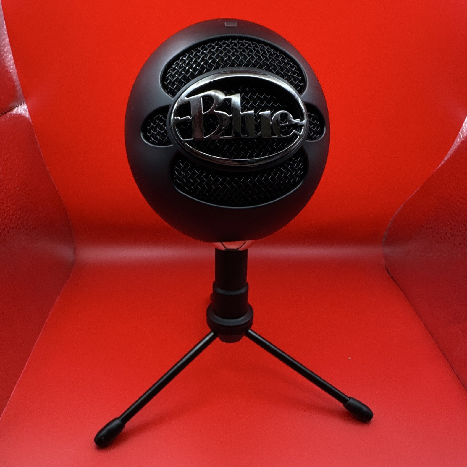 Blue Snowball iCE USB Mic w/ Tripod Adjustable Stand Freestanding (No Cables)